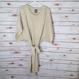 VINCE CAMUTO NWT Ivory sweater dress SMALL
